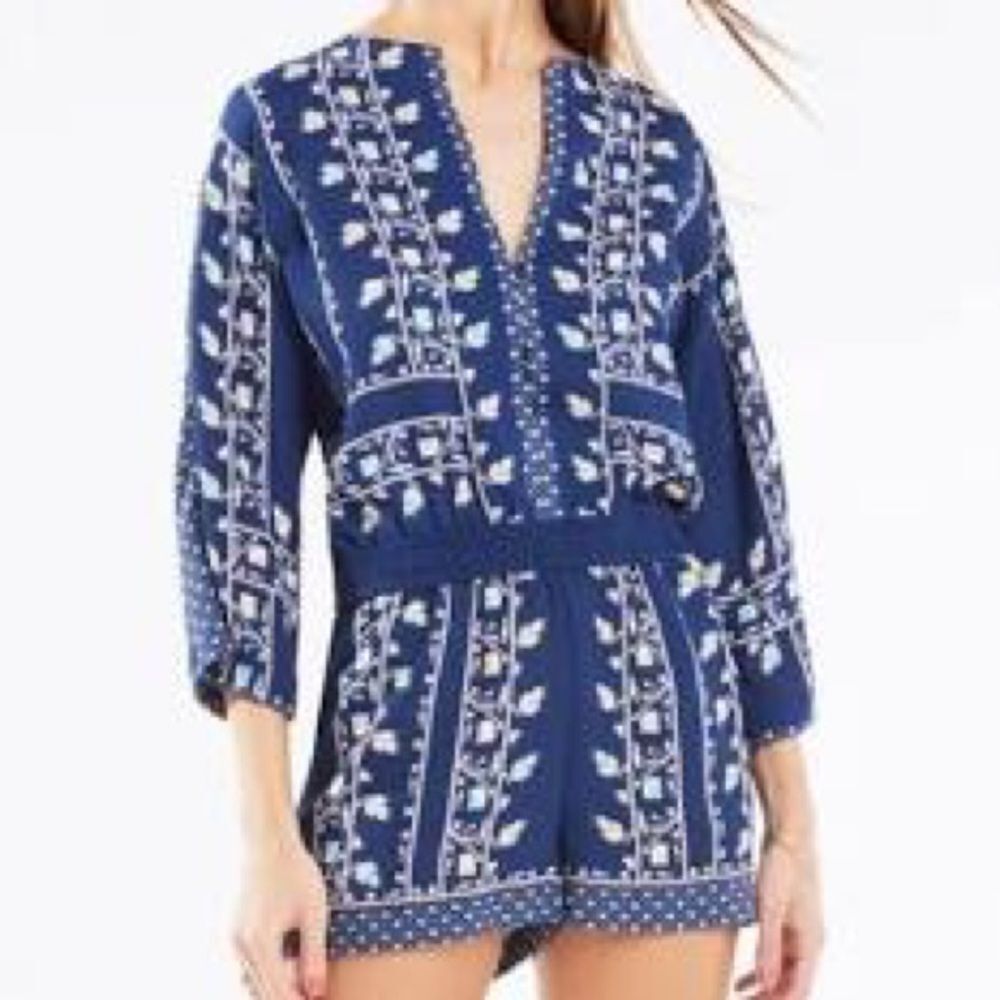 BCBG MAXAZRIA navy print Danae crepe romper XXS